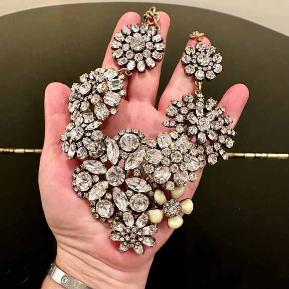 NWT Luxury Maximalist Spring J. Crew Crystal Flower Lattice Statement Necklace - Picture 11 of 15